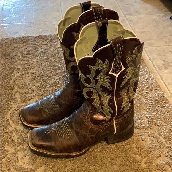 Ariat 7.5B square toe cowgirl boots, brown/ green - Picture 6 of 6